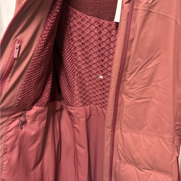 Lulu lemon jacket - Picture 7 of 7